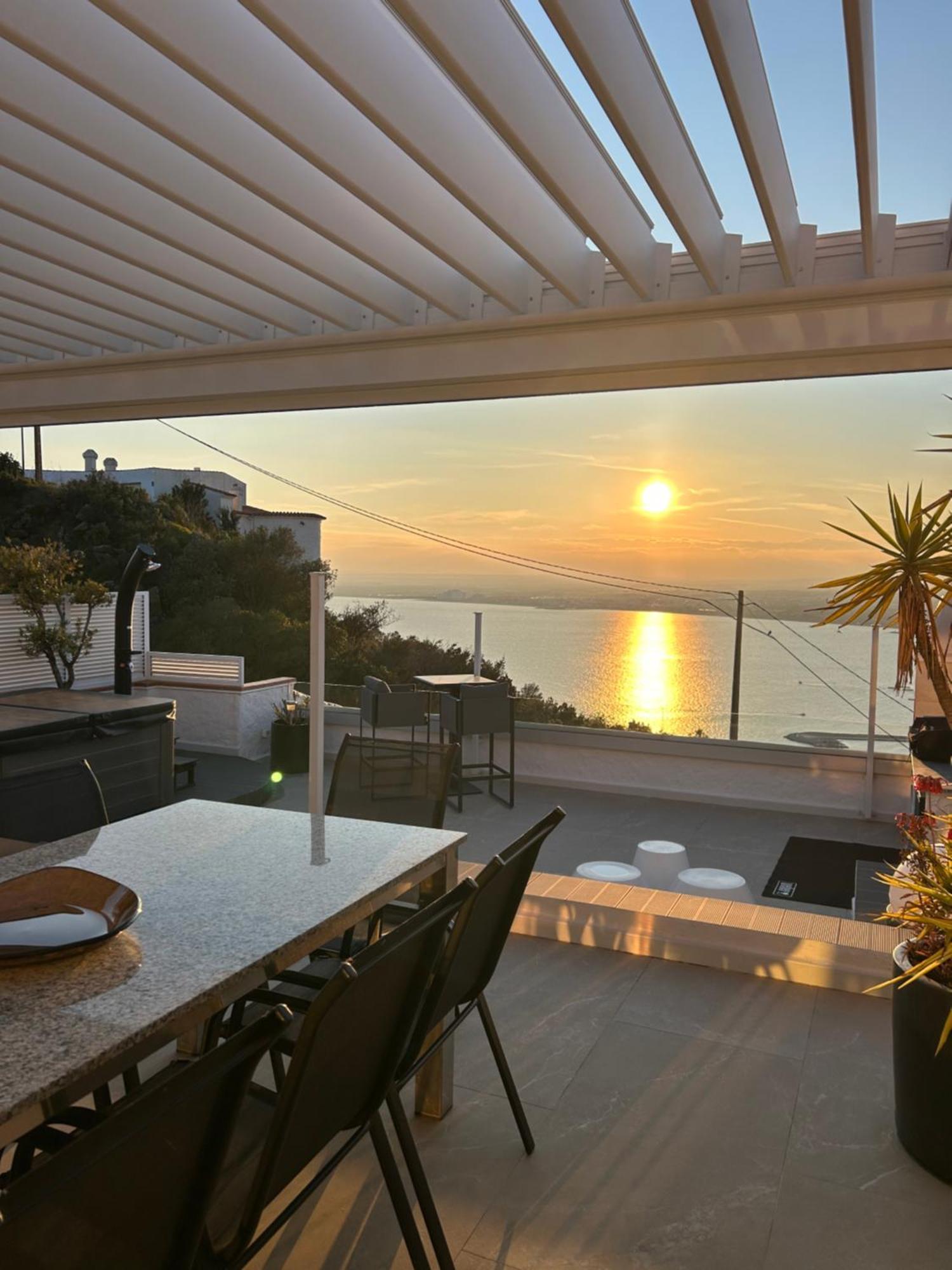 Appartement Duplex Rosas Avec Terrasse Magnifique Jacuzzi Vue Mer Exterior foto